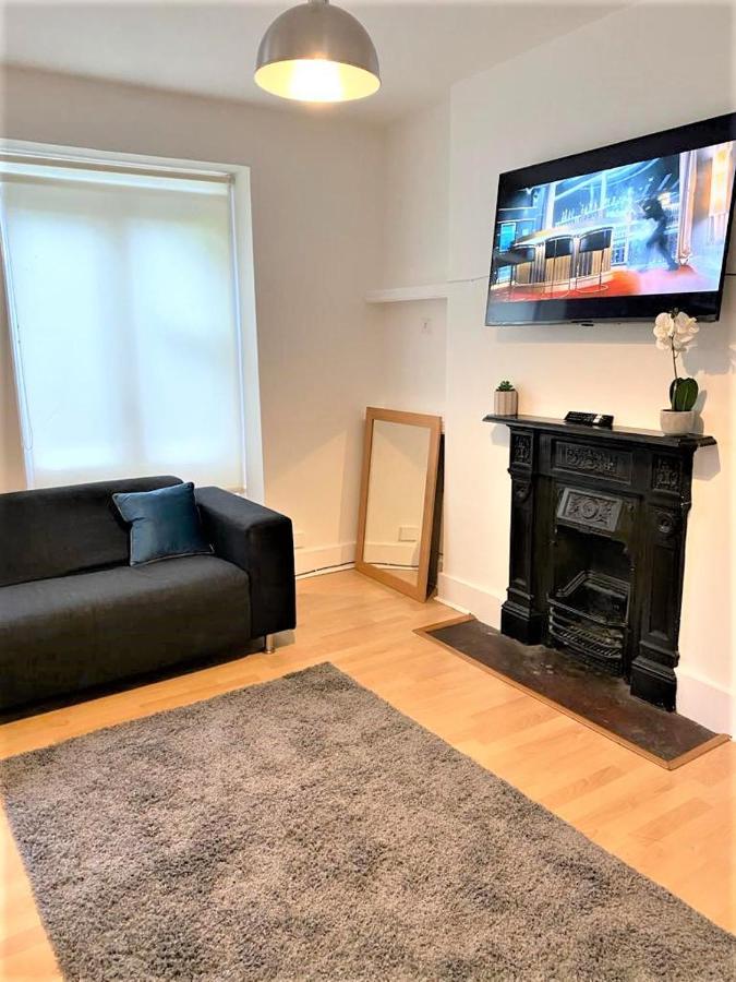 Smart 1 Bedroom Apartment In The City - Islington Лондон Екстер'єр фото