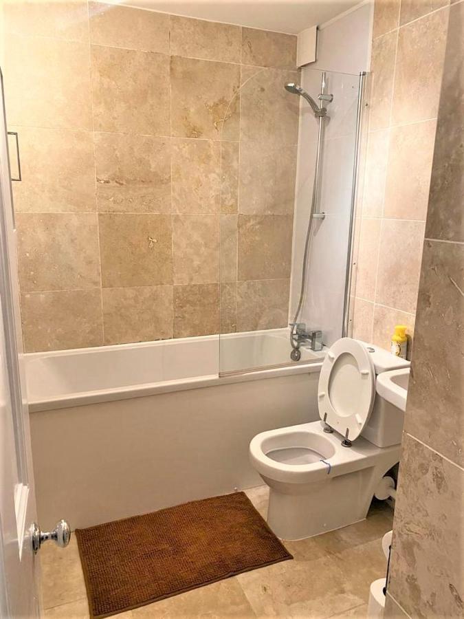 Smart 1 Bedroom Apartment In The City - Islington Лондон Екстер'єр фото