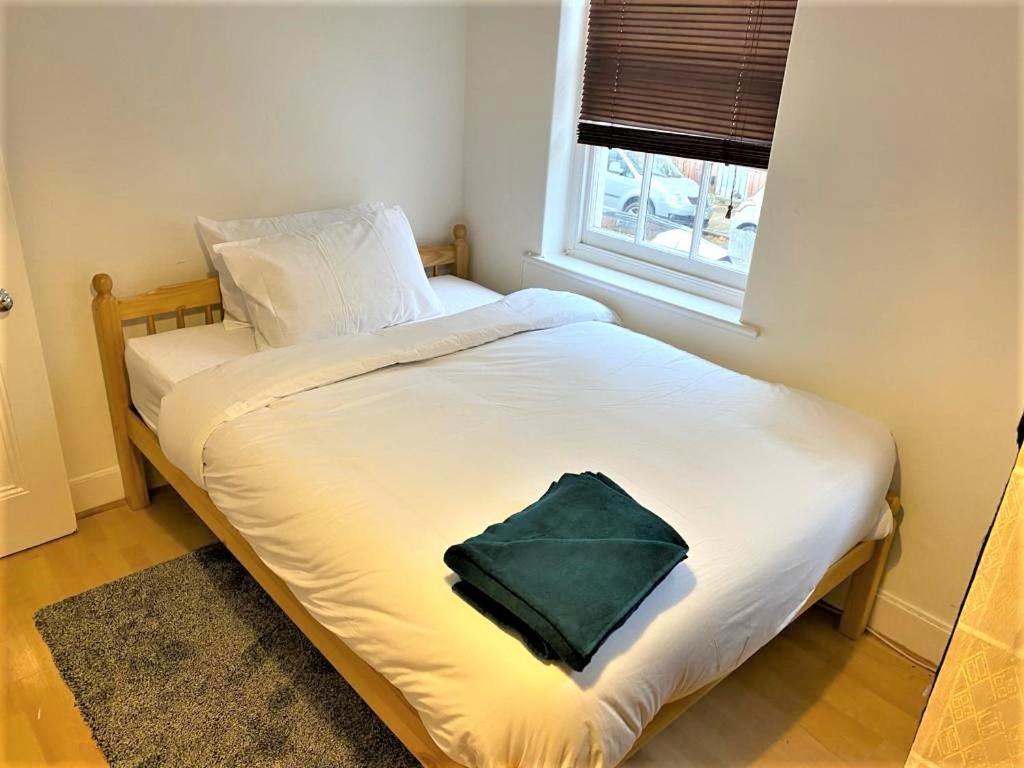Smart 1 Bedroom Apartment In The City - Islington Лондон Екстер'єр фото